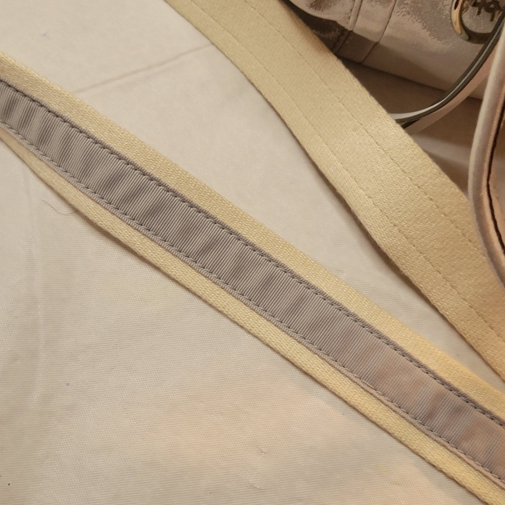 Rare Coach Poppy Signature Rocker - Picture 9 of 16